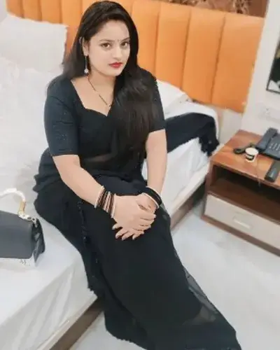 Escort Service Dona Paula